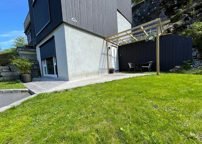 Lilletveitvegen * Bergen